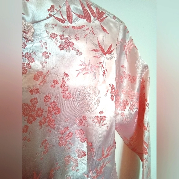 Asian Style Long Sleeve Satin Top - Picture 5 of 16
